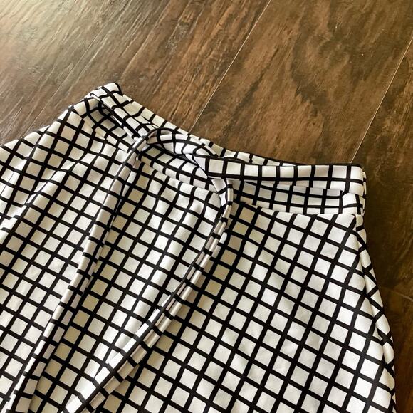 One More Thyme Grid Print Midi Skirt - Picture 3 of 5